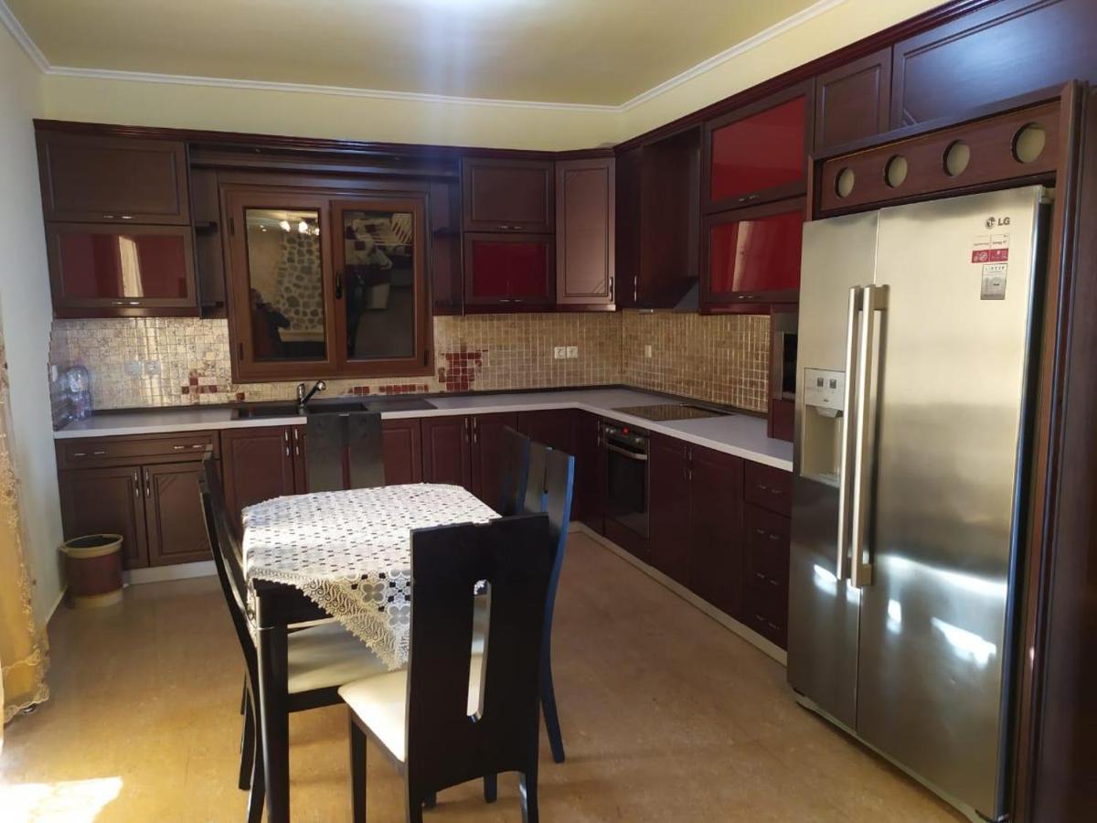 Mihal Suites Саранда Экстерьер фото